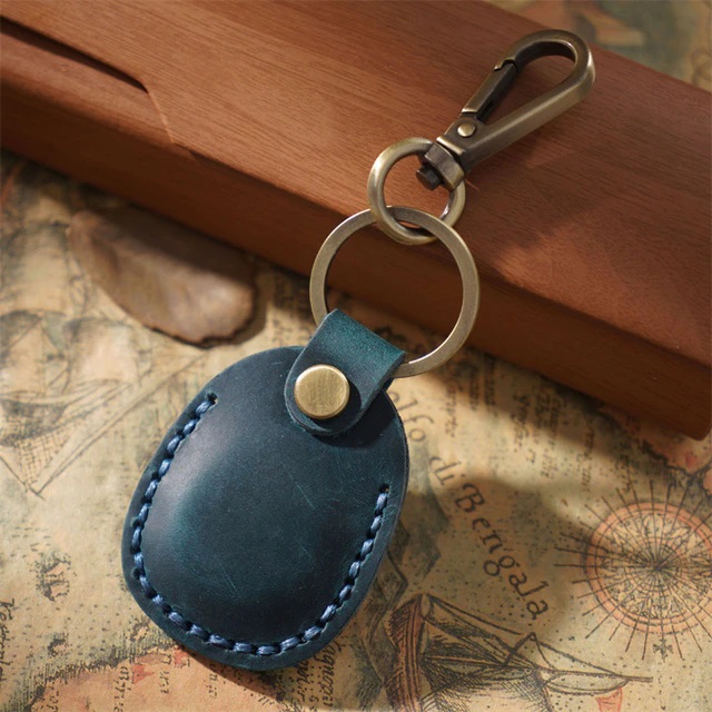 Protective Airtags Leather Keychain Case Blue