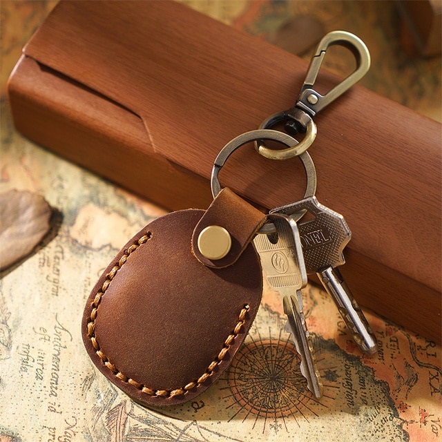 Protective Airtags Leather Keychain Case Auburn